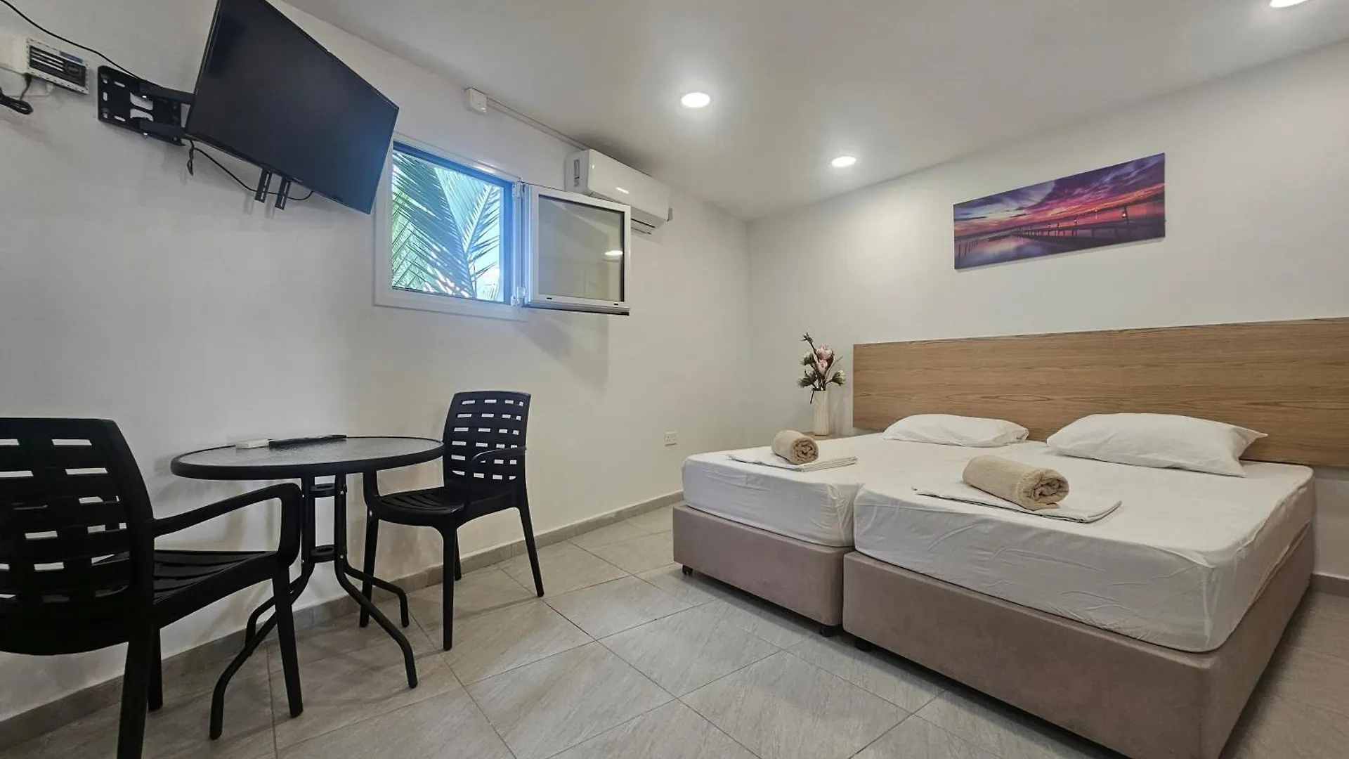 Piazza Napa Suites Ayia Napa